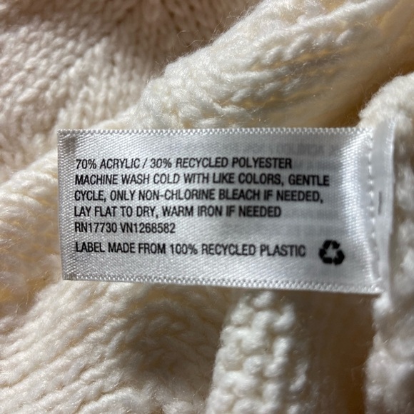 Wild Fable Women's Ivory Knit Sweater - Picture 6 of 7